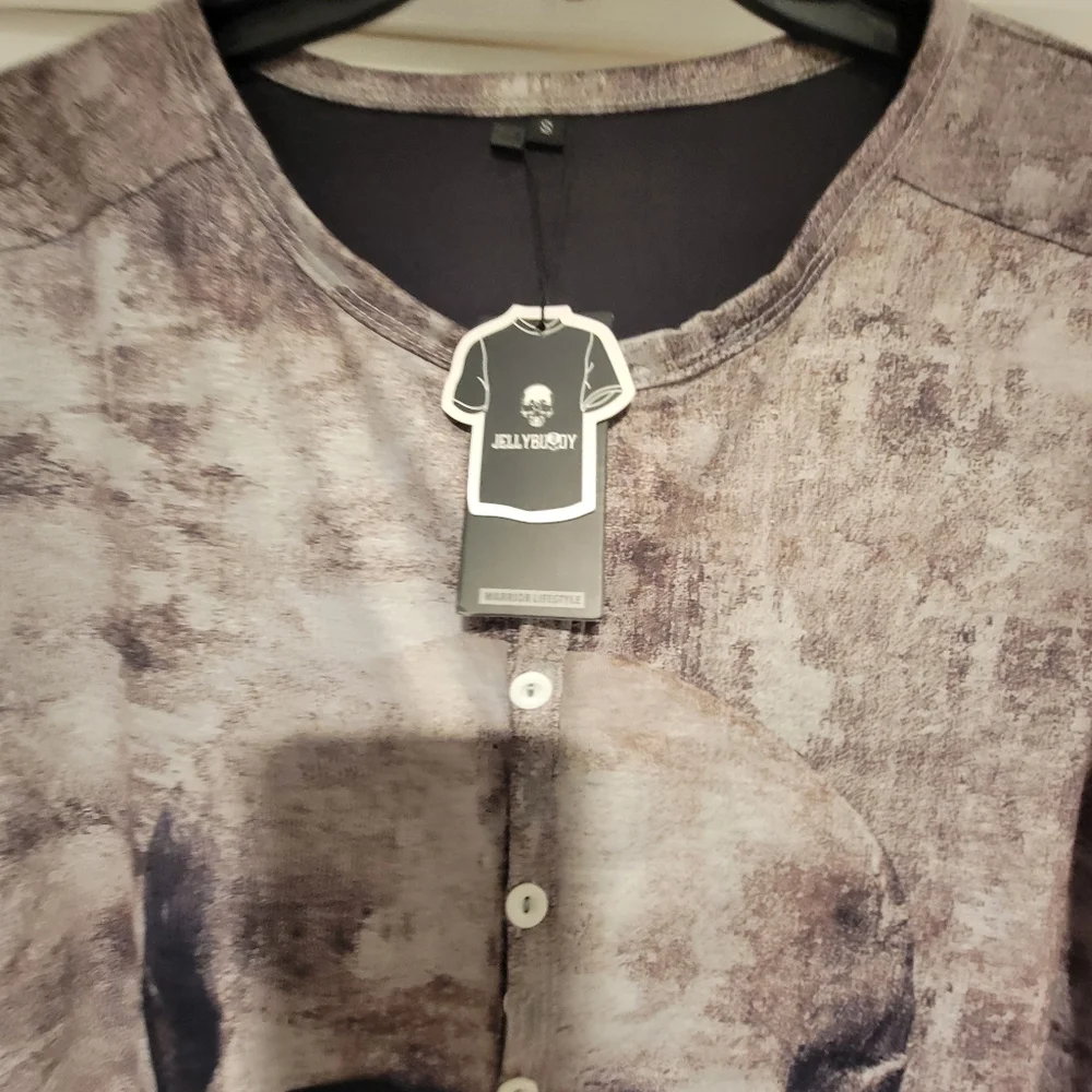 Jellybuddy Men's long sleeve skull shirt. New. Small - Picture 5 of 5